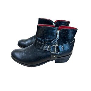 Matisse Ezrah Black Leather Ankle Bootie